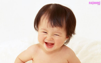 Funny babies laughing pictures