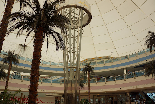 picture of the marina mall in abu dhabi, united arab emirates.