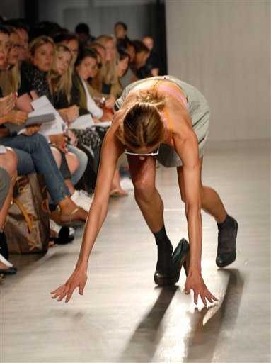fashion-oops (27)