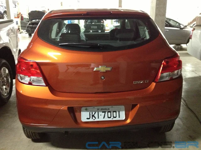 carro Chevrolet Onix