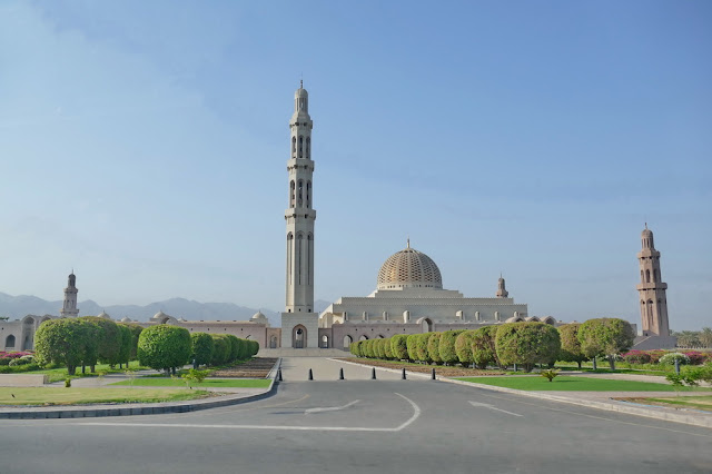 gross, Sultan, Qabus, Moschee, Muscat, Oman, Strasse, Garten