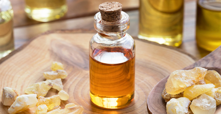 The Queen Of All Oils: It Reduces Anxiety, Reduces Wrinkles, Eliminates Acne And Much More