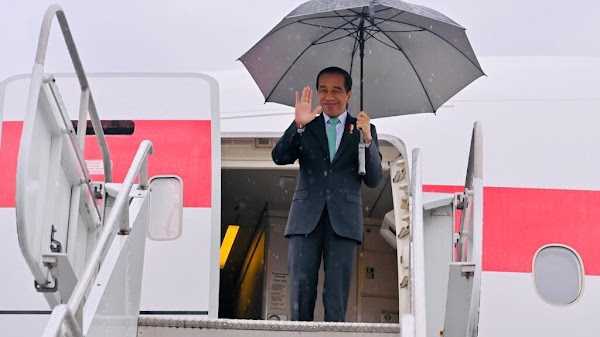 Presiden Jokowi: Jejak Perjalanan Kembali dari KTT APEC