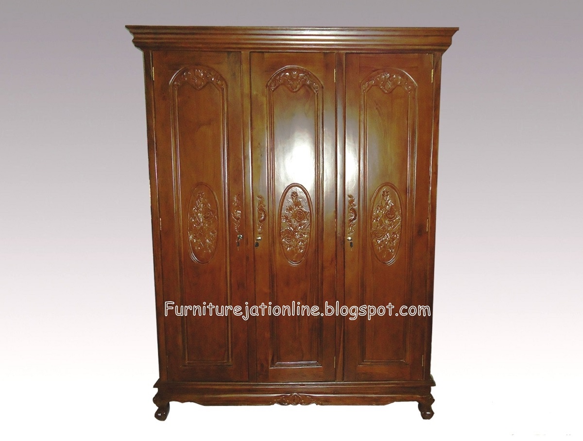  Lemari Pakaian 3 Pintu Furniture Jati