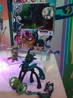 Queen Chrysalis and Spike Guardians of Harmony Figure at NY Toy Fair 2016