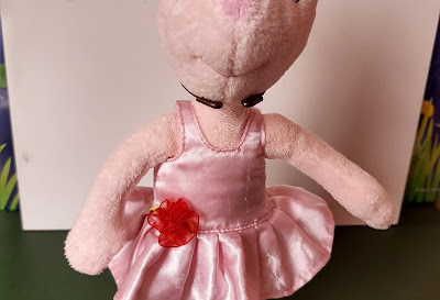 Pelucia Boneca Bailarina de Pano Angelina Balerina , ratinha rosa, 30 cm de altura R$ 30,00
