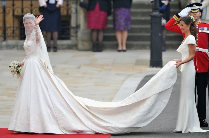 Kate Middleton 39s wedding dress was much more than just gorgeous