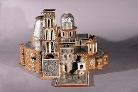 Μακέτα του εκκλησίας του Πανάγιου Τάφου. Κατασκευάστηκε το δεύτερο μισό του 17ου αιώνα στην Ιερουσαλήμ ή στη Βηθλεέμ. Αντικείμενο 121 της έκθεσης Trésor du Saint-Sépulcre.