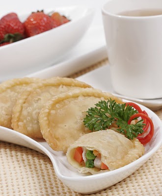 ANEKA RESEP MASAKAN: Pastel Isi Sayuran