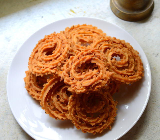 Besan flour chakli | Kadalai mavoo murukku