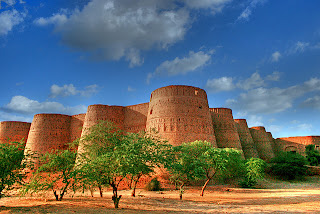 Pakistani desert with a famous fort