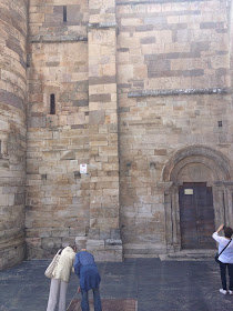  by E.V.Pita (2014)..... St James' Way: Viilafranca del Bierzo (Spain), one hour of walking (Castilla-Leon) /  E.V.Pita.... Camino de Santiago, una hora de paseo en Villafranca del Bierzo / por E.V.Pita.... O Camiño no Bierzo