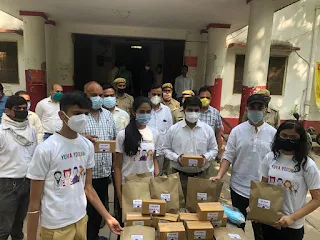 युवा योद्धा फाउंडेशन ने जरूरतमंदों में बांटा आक्सीमीटर व मास्क | #NayaSaberaNetwork