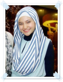 model jilbab marshanda