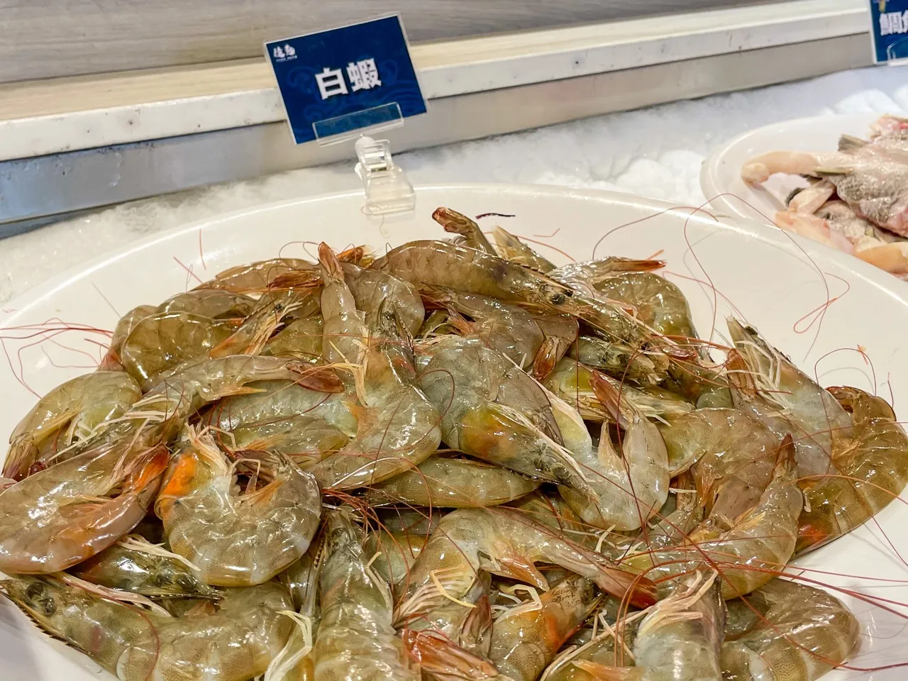 [桃園][中壢]億魚麻辣鍋｜和牛麻辣火鍋、獨特醬料烤魚吃到飽｜冰品多種類CP超高中壢吃到飽推薦