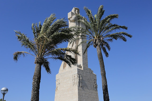 Monumento a la fe descubridora