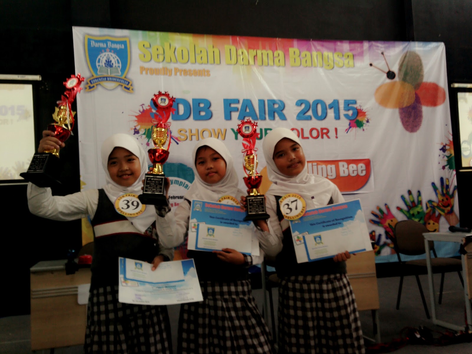 Siswa siswi SD Islam AZ Zahra Bandar Lampung Juarai Lomba Spelling Bee 2015 Sekolah