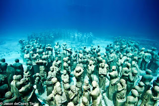 Esculturas Submarinas , La evolución silenciosa