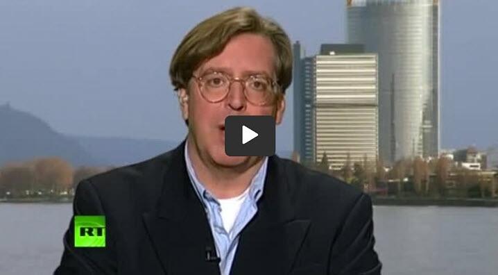 Screenshot of the 2014 RT interview with German journalist Udo Ulfkotte