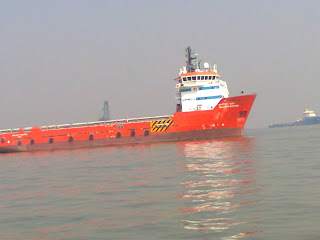 Ship Gatway Of India