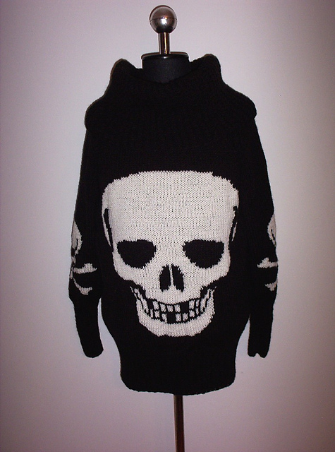 Ravelry: Skull Stockings pattern by Disorder Knits