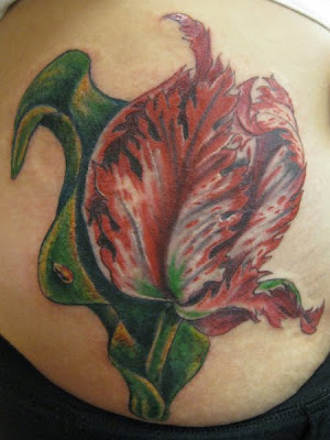 Flower Hip Tattoo Design Picture Gallery - Flower Hip Tattoo Ideas