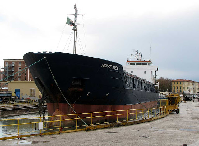 White Sea, IMO 9006291, porto di Livorno