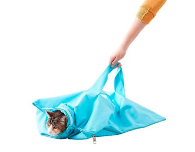 Cat-in-the-bag E-Z-Zip Cat Carrier