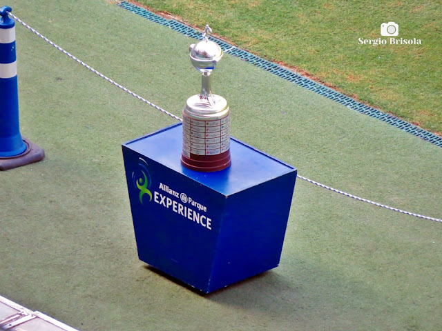 Close-up da Taça Libertadores da América - Allianz Parque Experience - São Paulo