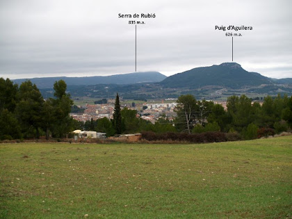 Vistes de Vilanova del Camí i del Puig d'Aguilera des de la zona propera a Can Titó