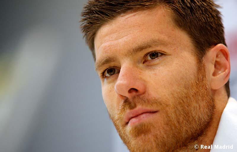 Xabi Alonso XV 07 August 2011 035225