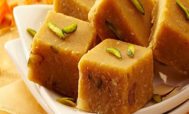 Besan Barfi Recipe in Hindi