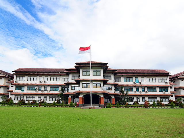 SMA boarding school terbaik