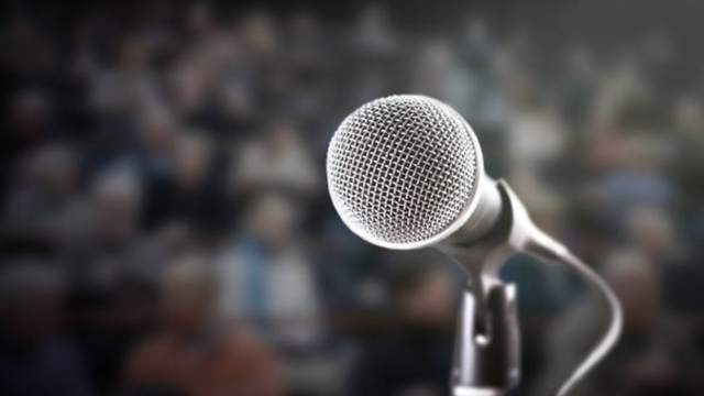 How to write and deliver the first icebreaker speech for Toastmasters- Public speaking skill