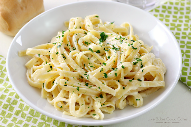 The jarred stuff doesn't even compare to Homemade Alfredo Sauce! Let me show you how quick and easy it is to make from scratch!