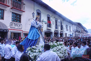 Galería de la procesión y coronación de la Santísima Virgen 73
