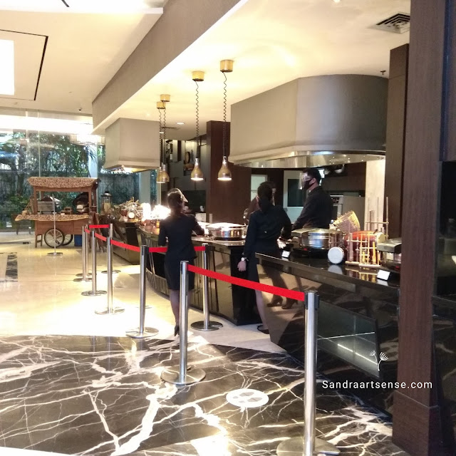 Staycation di hotel Crowne Plaza Bandung