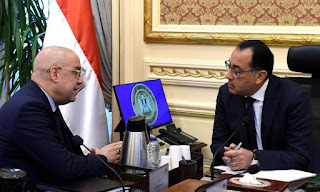 رئيس الوزراء يتابع موقف مشروعات تحلية مياه البحر والصرف الصحى بمحافظة الإسكندرية