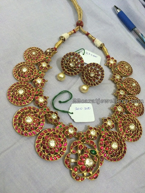 225 Grams Heavy kundan Necklace