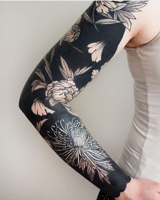 Mangas de tatuagens femininas