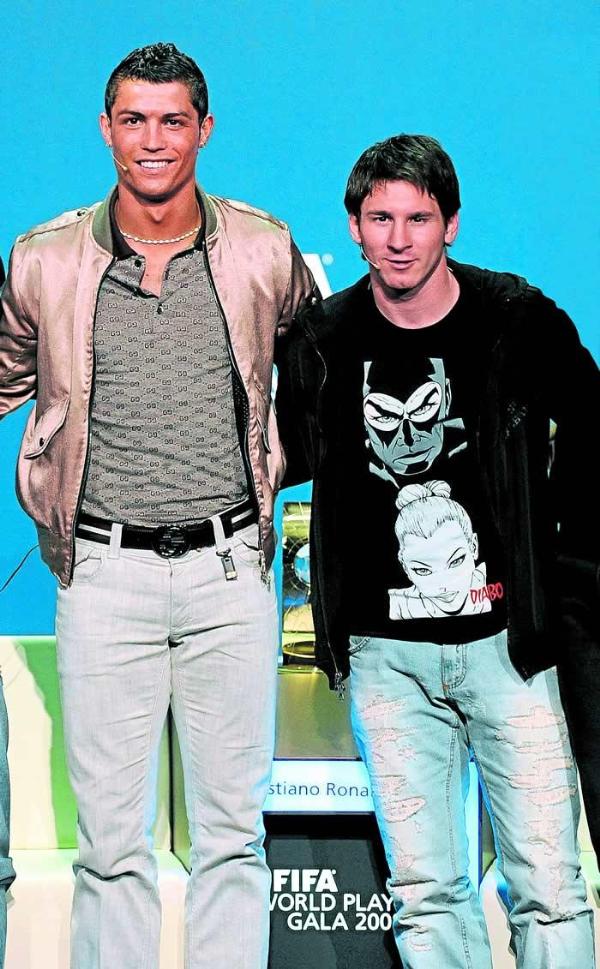 messi vs ronaldo. Messi vs Ronaldo