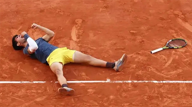 Carlos Alcaraz celebra su triunfo en Roland Garros el pasado 6 de junio de 2024