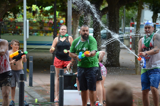 guerra del agua en las fiestas de El Regato