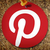 logo redondo de pinterest sobre corcho 