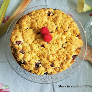 https://danslacuisinedhilary.blogspot.com/2019/06/crumb-cake-rhubarbe-et-framboise.html