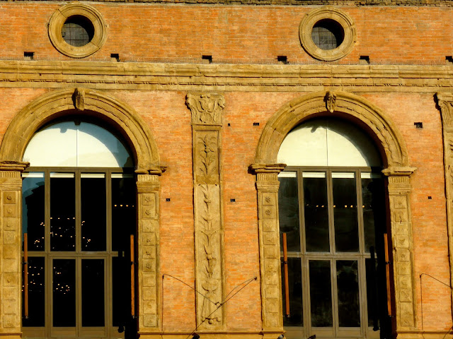 Palazzo-del-Podestà-Bologna-