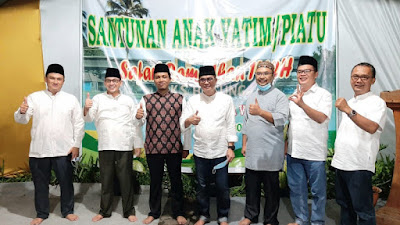 Gelar Safari Ramadha­n, PTPN 7 Unit Betung Santuni Anak Yat­im dan Masjid