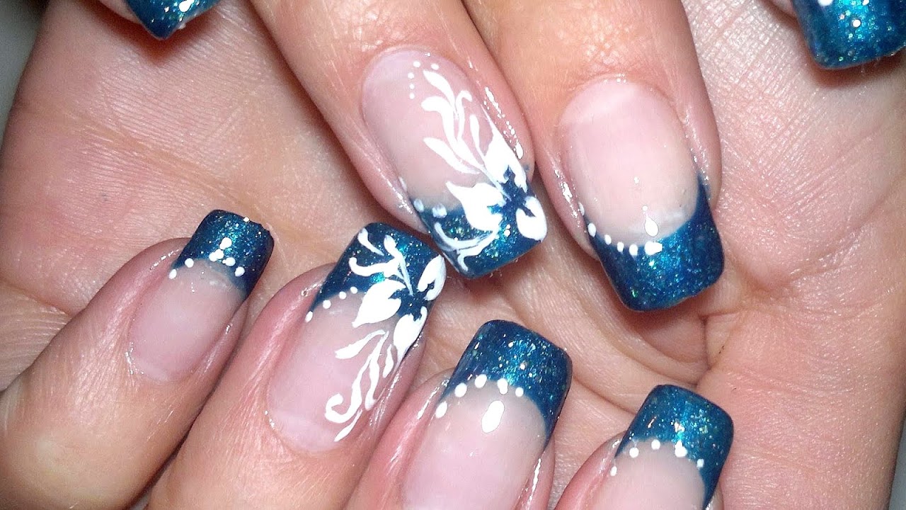 Ombré - Blue Nails Designs