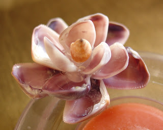 Sea shell flower tealight candle holder