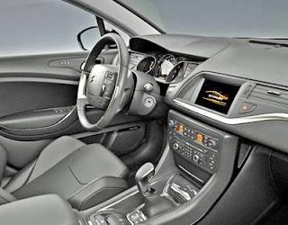 2008+Citroen+C5+interior.jpg